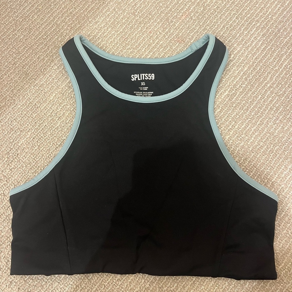 SPLITS59 black sports bra